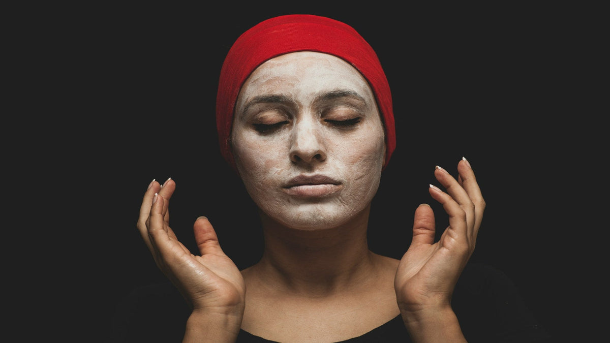 Dry vs Dehydrated Skin: What Does Your Skin Actually Need?