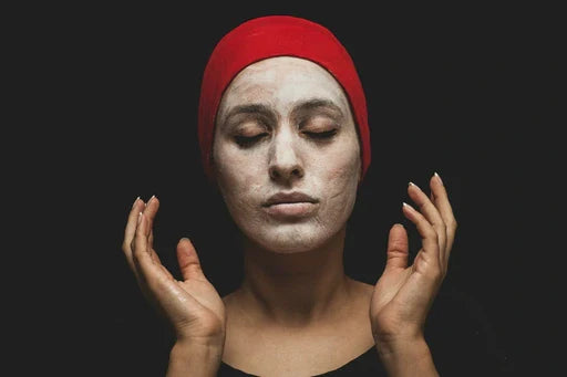 Dry vs Dehydrated Skin: What Does Your Skin Actually Need?