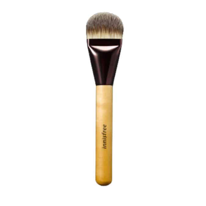 Innisfree Foundation Brush