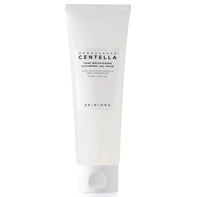 Skin1004 Madagascar Centella Tone Brightening Cleansing Gel Foam