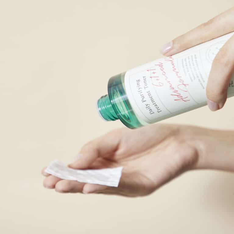 Axis-y_Purifying_Toner_2