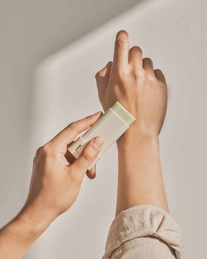 Beauty of Joseon Matte Sun Stick Mugwort + Camelia - Image 3