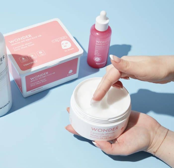 Tonymoly Wonder Ceramide Mocchi Water Cream - Image 4