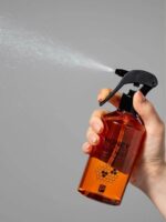 DAENG GI MEO RI Professional Honey Therapy Hair Mist - Image 3