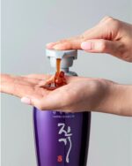 DAENG GI MEO RI Vitalizing Premium Shampoo - Image 3